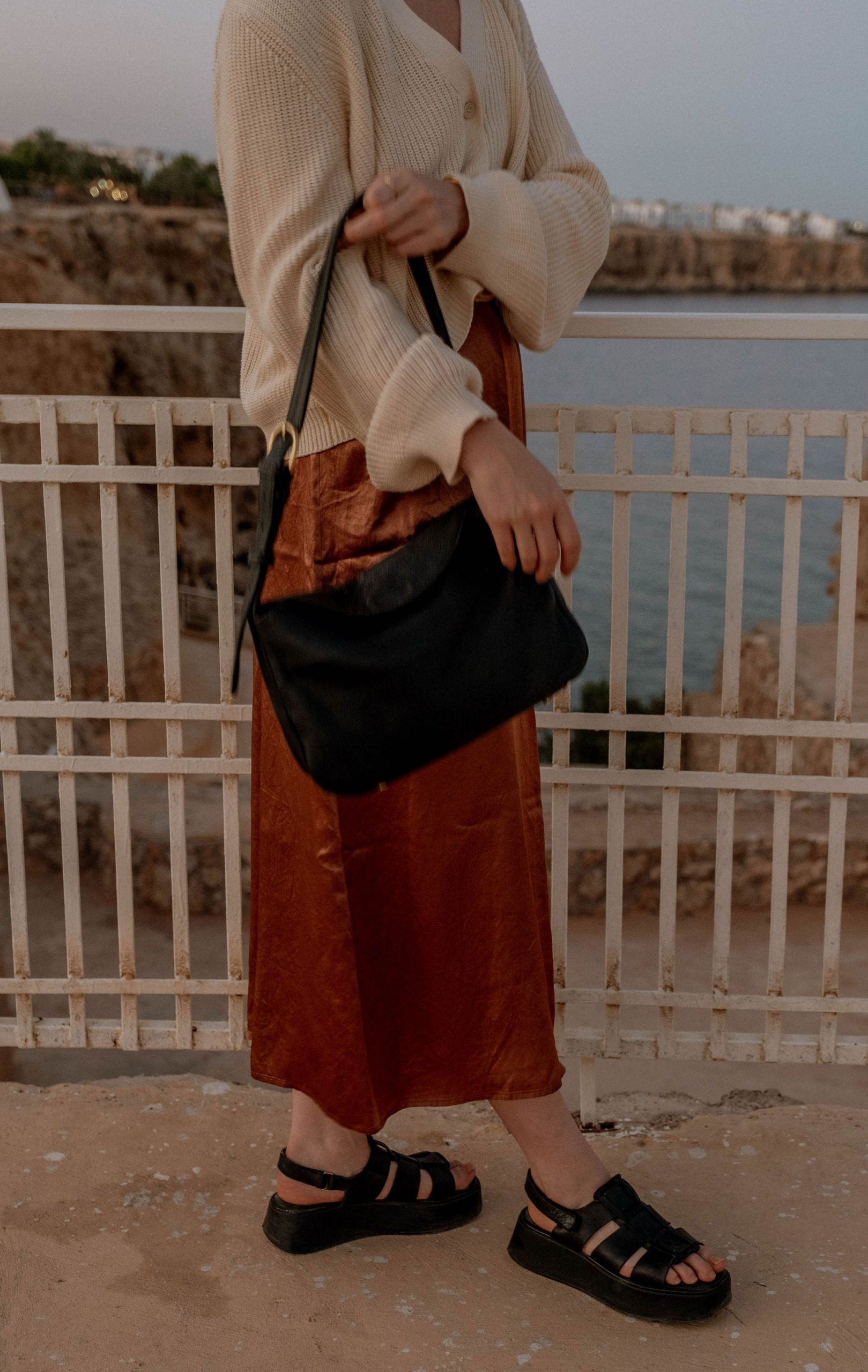 Saba Milled Leather Folded Shoulder Bag – Handcrafted in Ethiopia - Image 7
