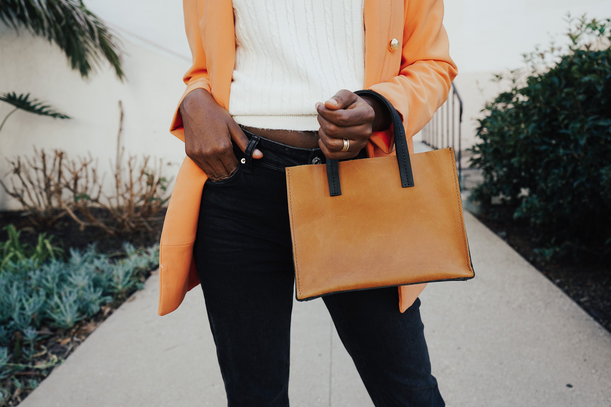 Avila Mini Leather Tote Bag – Handcrafted in Ethiopia - Image 8