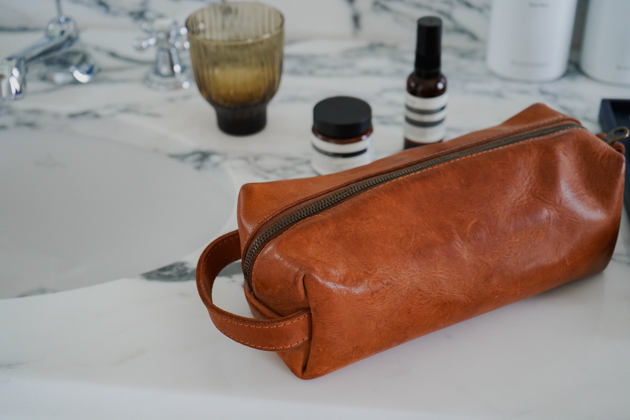 Axum Full-Grain Leather Dopp Kit – Handcrafted Travel Toiletry Bag, Made in Ethiopia - Image 4
