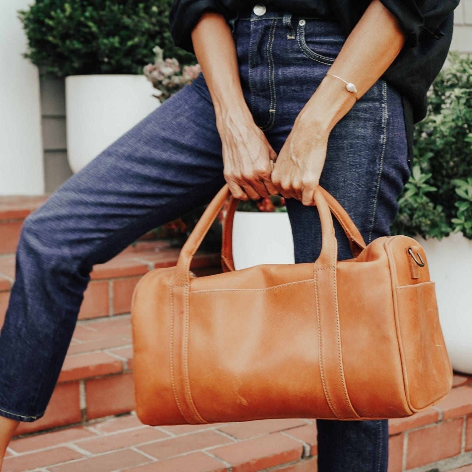 San Ysidro Full-Grain Leather Weekender Duffle – Handcrafted in Ethiopia - Image 6