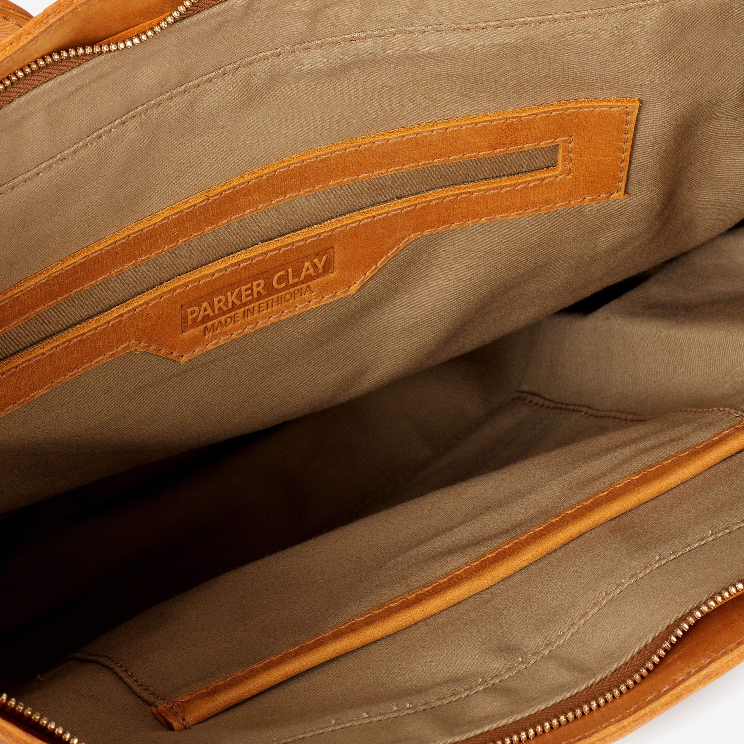 Merkato Signature Full-Grain Leather Zip Tote – Handcrafted in Ethiopia - Image 5