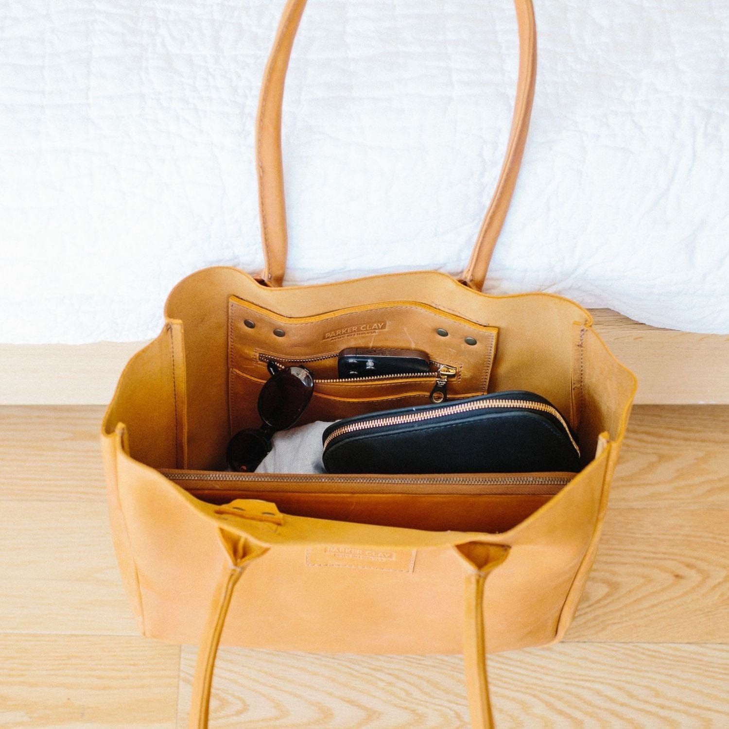 Merkato Signature Leather Tote – Handcrafted in Ethiopia - Image 3