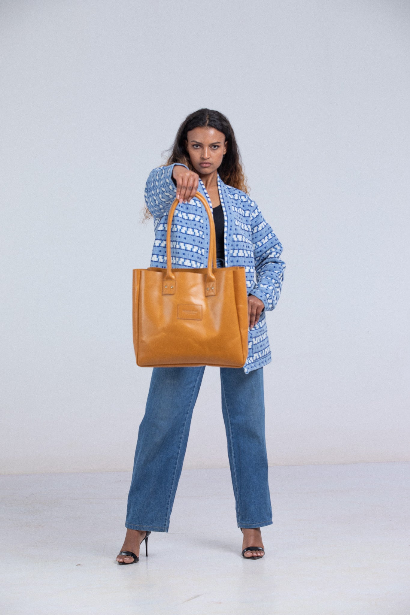 Merkato Signature Leather Tote – Handcrafted in Ethiopia - Image 6