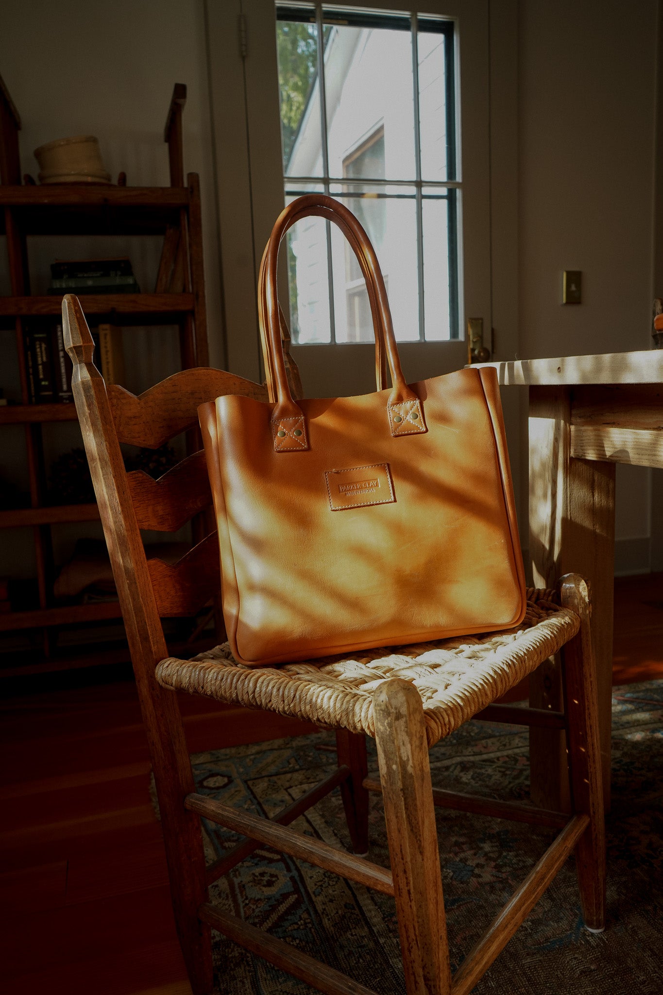 Merkato Signature Leather Tote – Handcrafted in Ethiopia - Image 8
