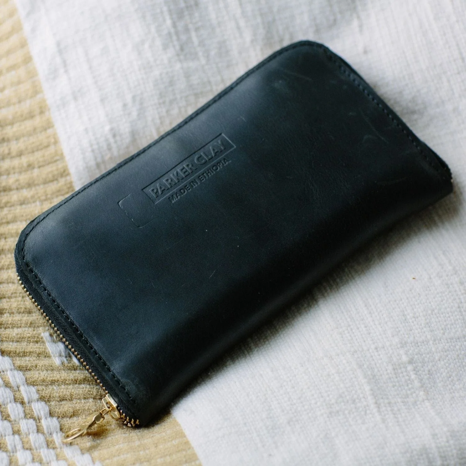 Zahra Full-Grain Leather Accordion Wallet – Black, Handcrafted in Ethiopia - Image 5