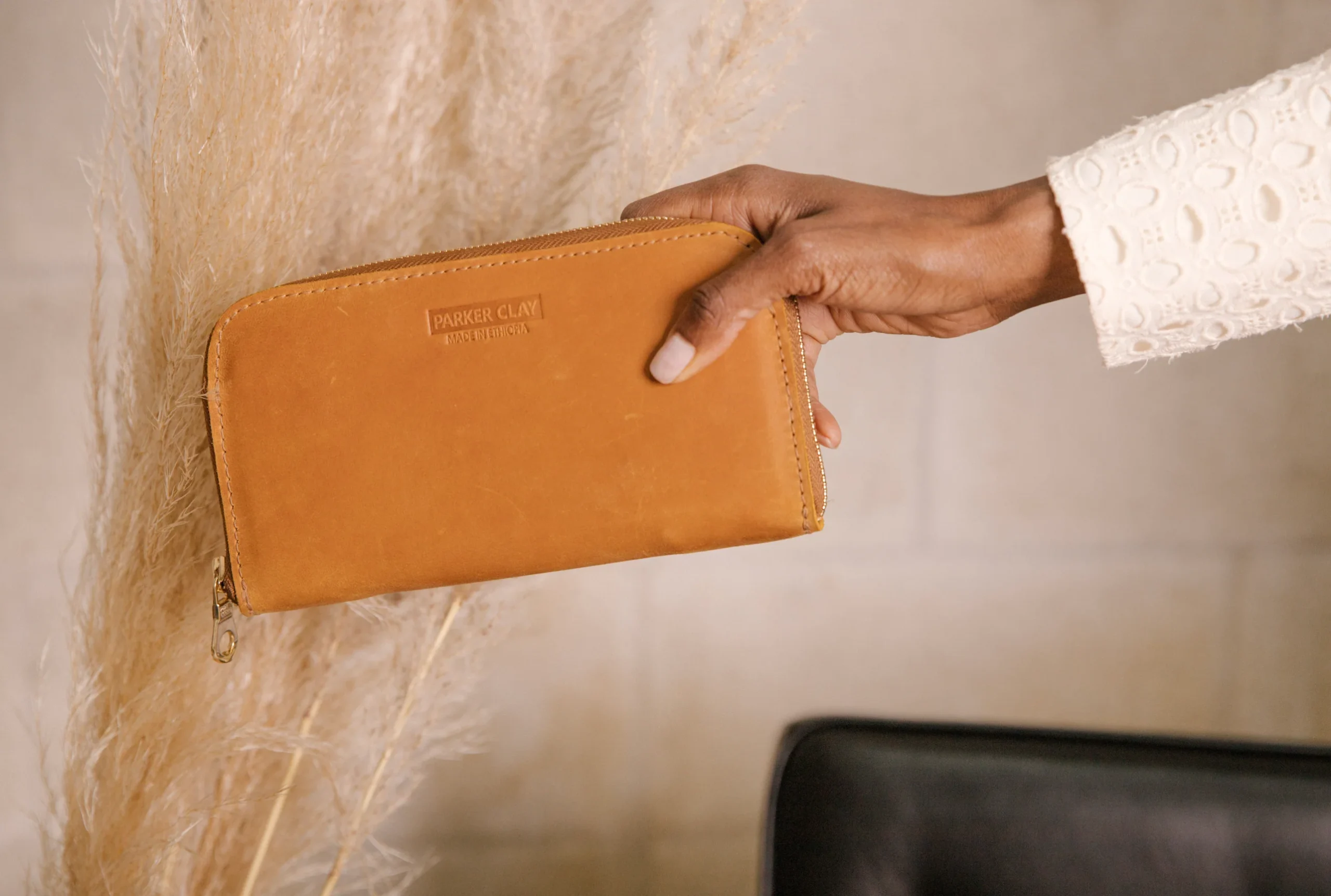 Zahra Full-Grain Leather Accordion Wallet – Handcrafted in Ethiopia - Image 2