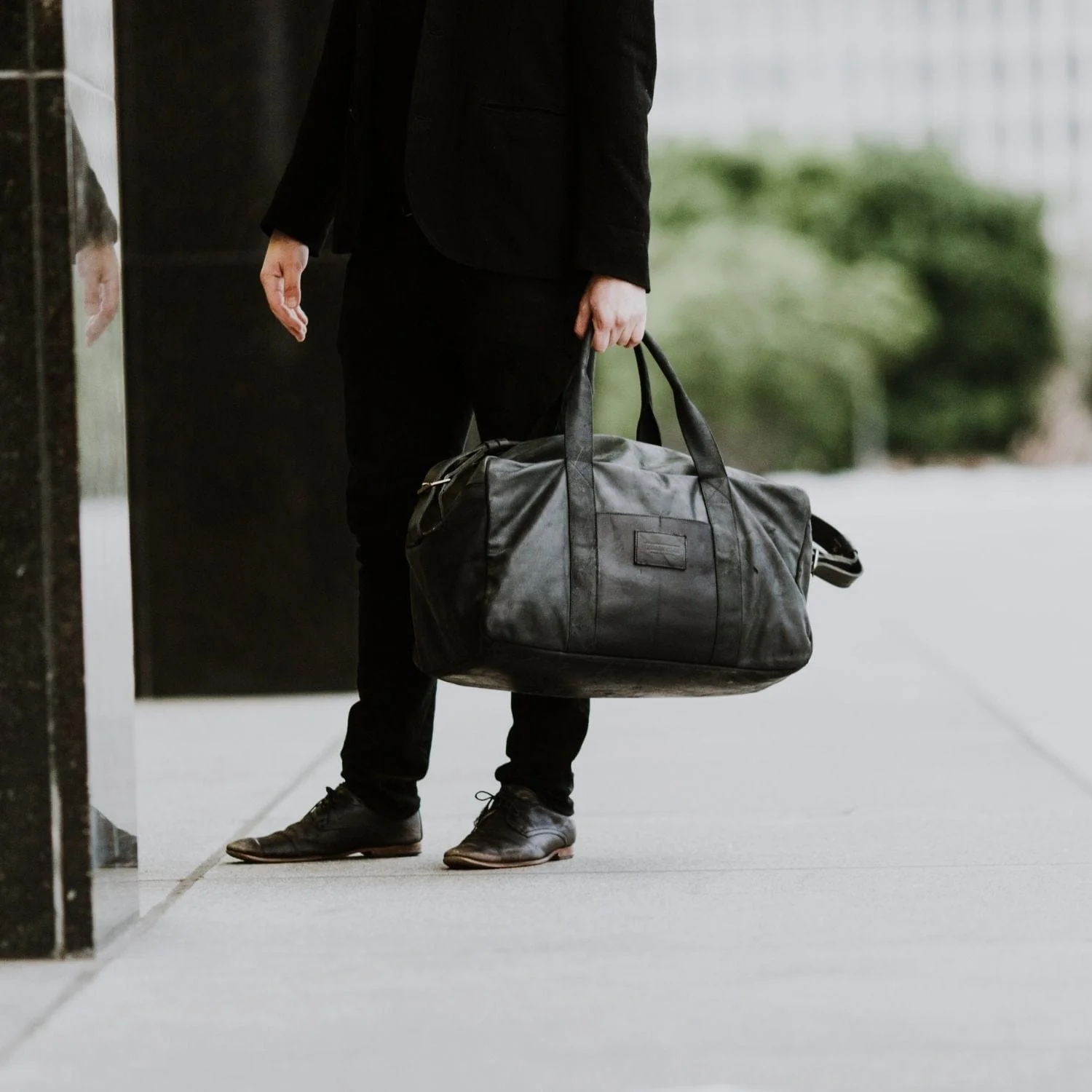 Montecito Full-Grain Leather Weekender Bag – Handcrafted in Ethiopia - Image 2