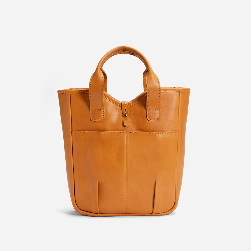 Heritage Full-Grain Leather Whiskey Tote – Adera Collection, Handcrafted in Ethiopia