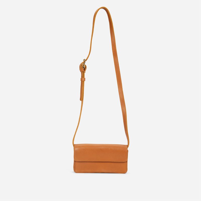 Feven Full-Grain Leather Crossbody Bag – Adera Collection, Handcrafted in Ethiopia