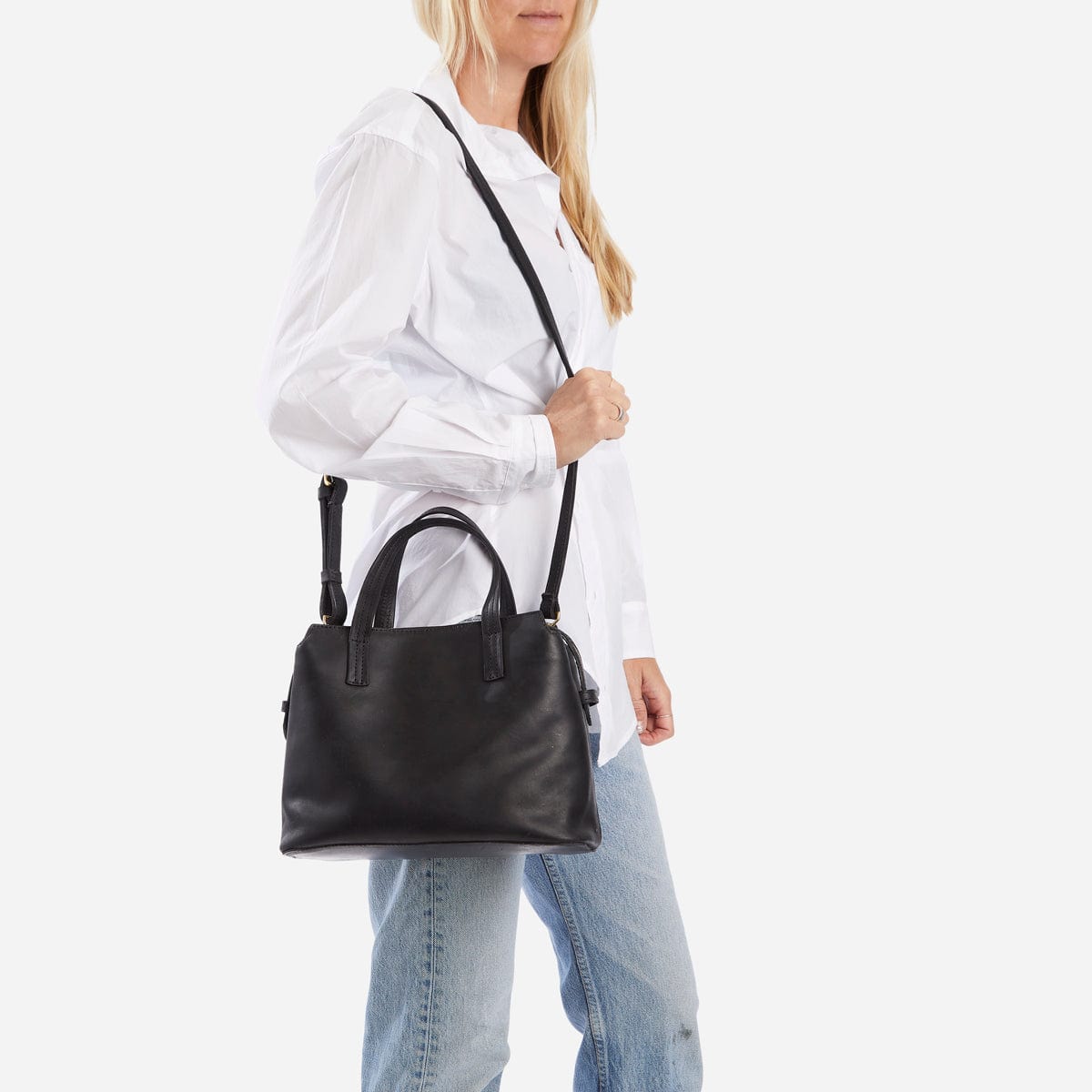 Napa Full-Grain Leather Handbag – Black, Handcrafted in Ethiopia - Image 4