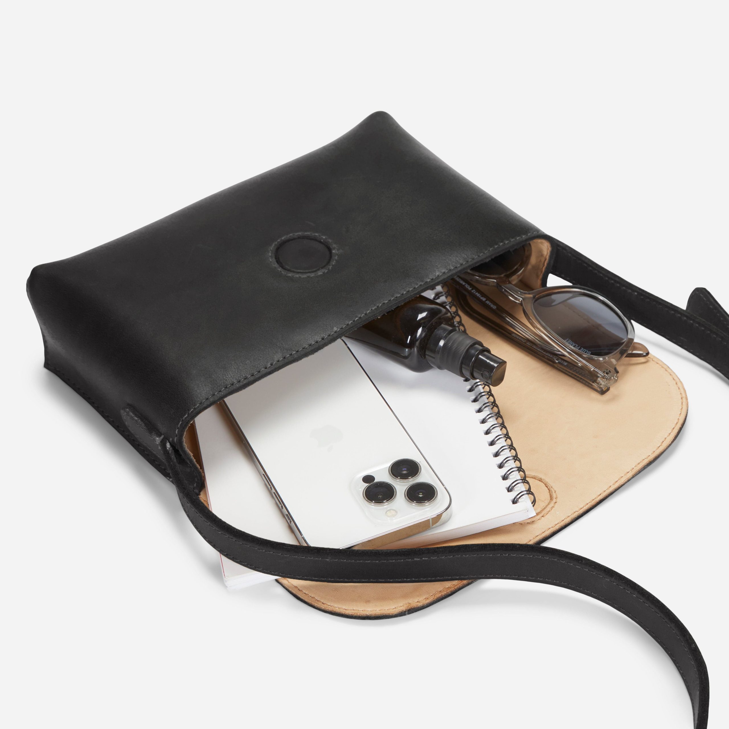 City Full-Grain Leather Crossbody Bag – Black, Handcrafted in Ethiopia - Image 3