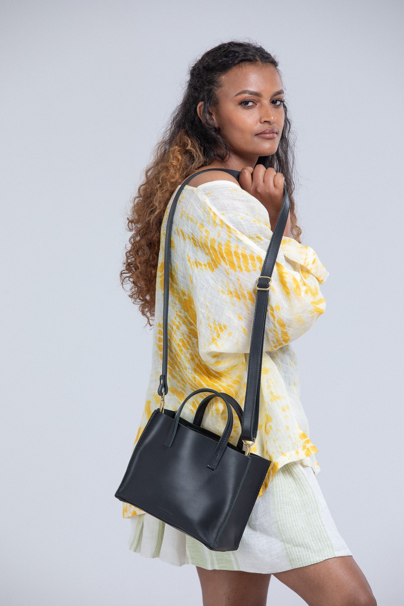 Avila Mini Leather Tote Bag – Black, Handcrafted in Ethiopia - Image 3