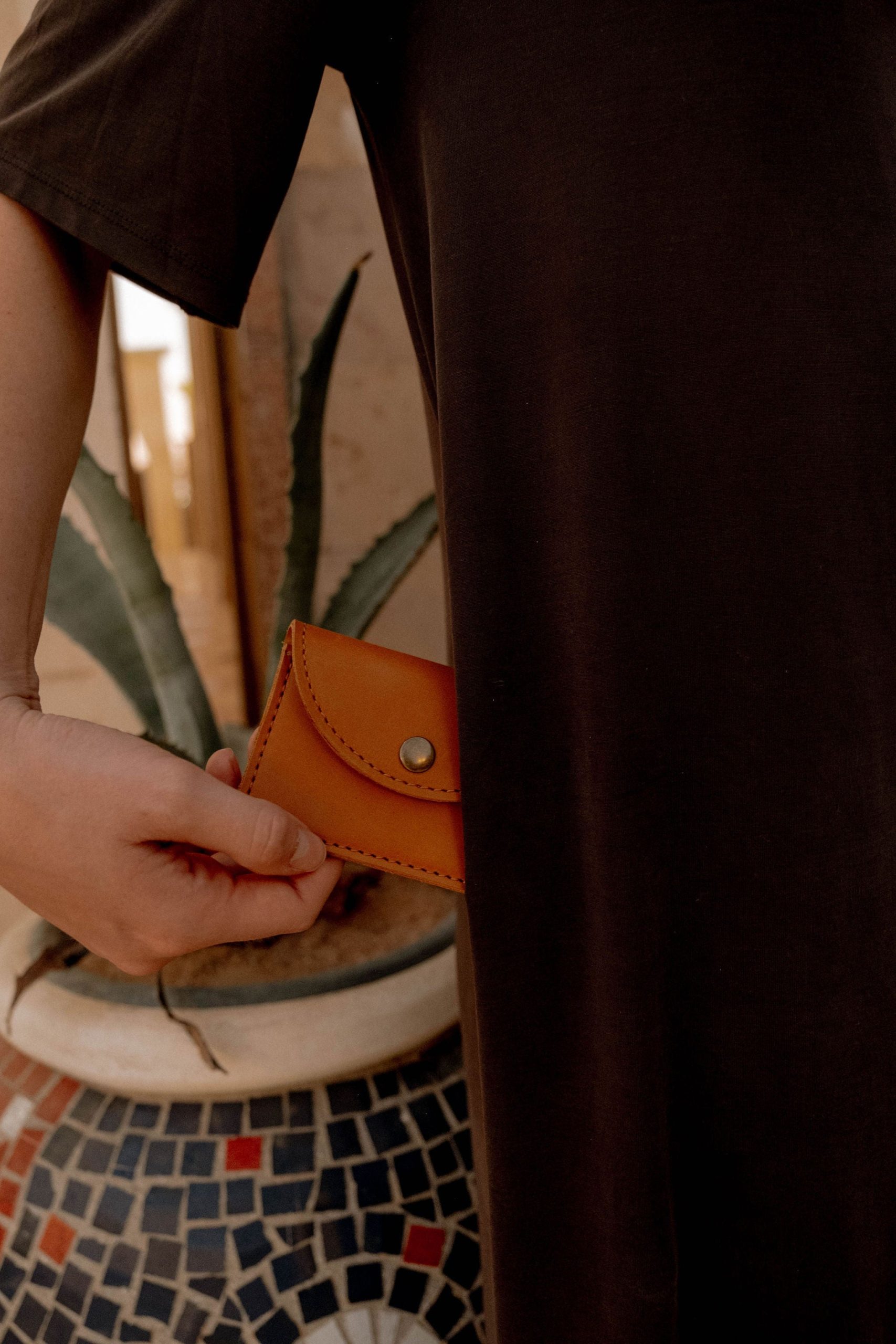 Sami Full-Grain Leather Card Wallet – Handcrafted in Ethiopia - Image 5