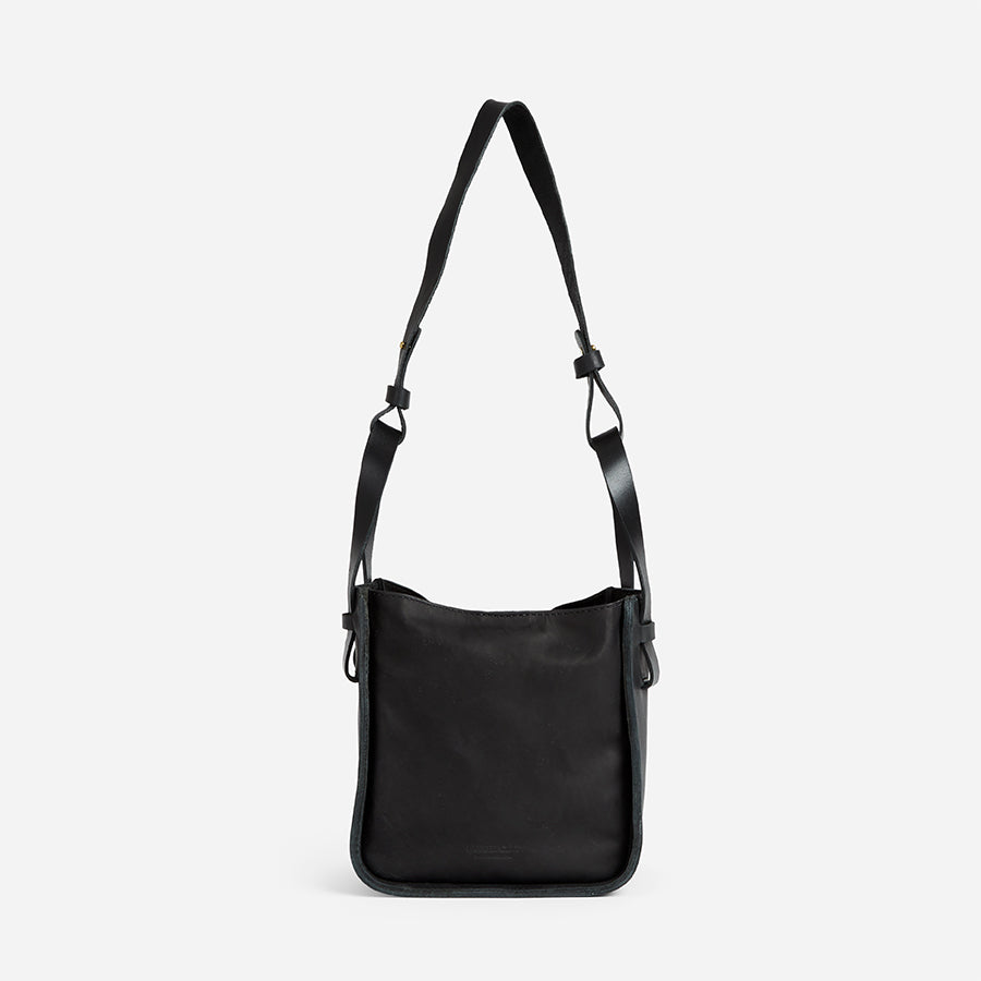 Abel Full-Grain Leather Compact Bucket Bag – Handcrafted in Ethiopia
